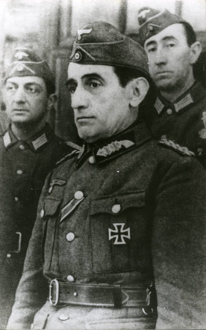 Spanish general Agustín Muñoz Grandes, commander of the "Blue Division", in German uniform